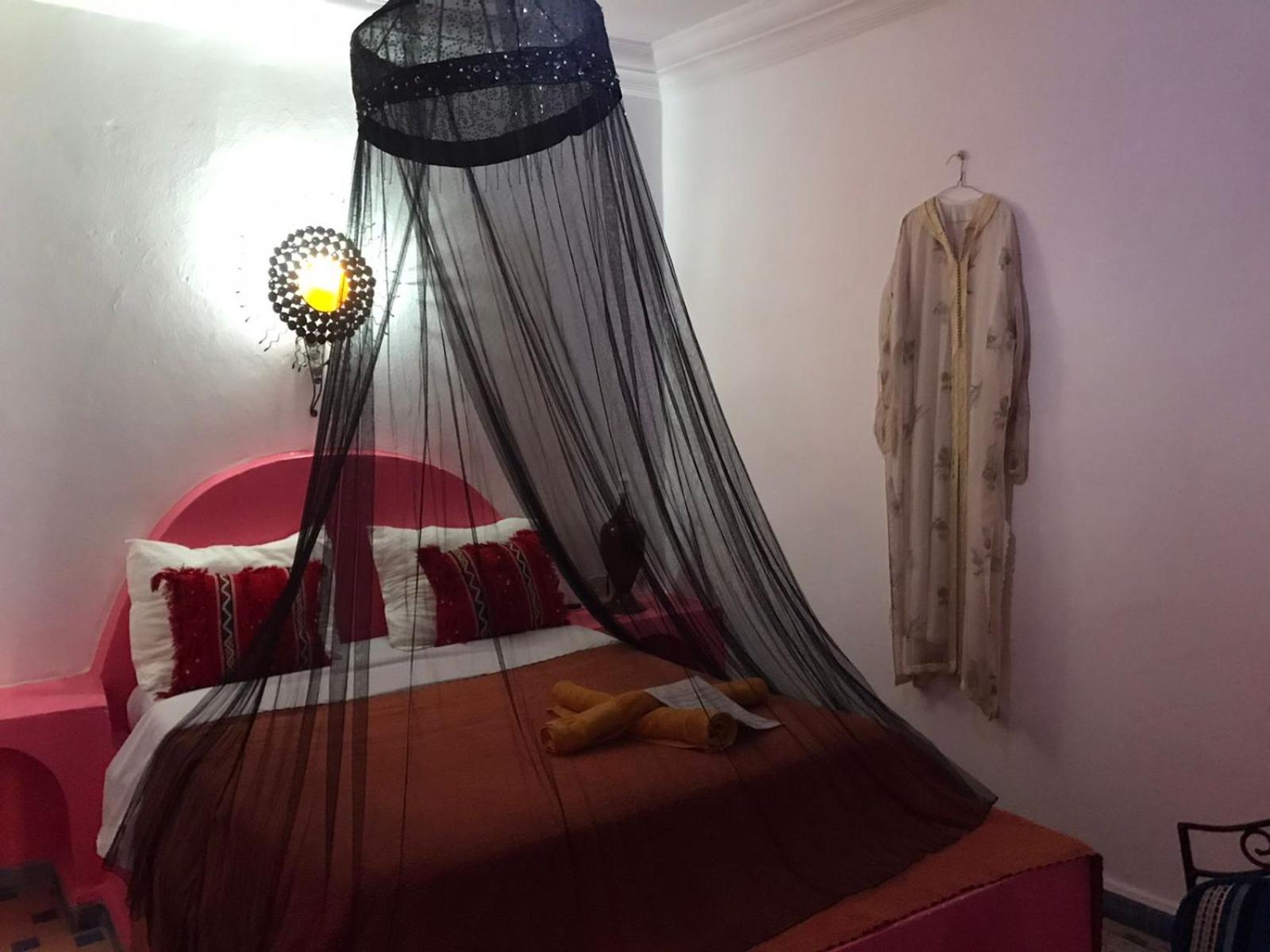Hotel Gnaoua *